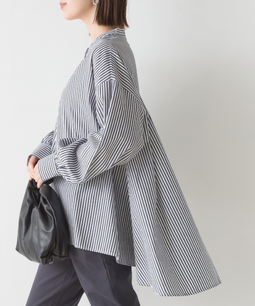 OMNES（オムネス）の「製品洗いブロード長袖フレアシャツ（シャツ/ブラウス・レディース・ブラック系その他/ブルー系その他/ホワイト/ブルー/ベージュ/ピンク・FREE）」の14枚目の写真