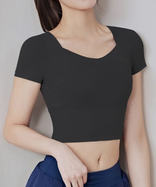 SAISON DE PAPILLON（セゾンドパピヨン）の「パッド付半袖トップ ブラトップ タンクトップ スポーツウェア（スポーツブラ・レディース・ブラック/グレー/パープル/ピンク/イエロー/グリーン/ベージュ/ブルー・L/M）」の2枚目の写真