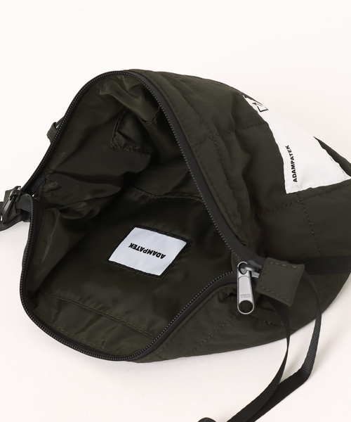 ADAM PATEK(アダムパテック)の「《ADAM PATEK》square quilt mini shoulder bag(ショルダーバッグ・レディース・ブルー/ホワイト/ブラック・フリー)」の6枚目の写真