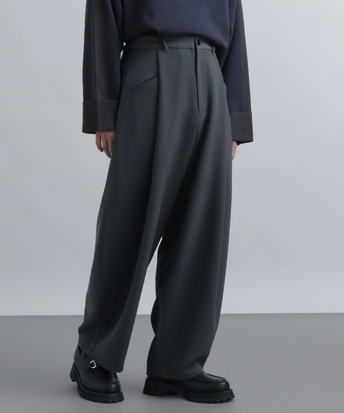HARE（ハレ）の「スソバルーンワイドパンツ(HARE)（スラックス・メンズ・ブラック/グレー/レッド・FREE）」の2枚目の写真
