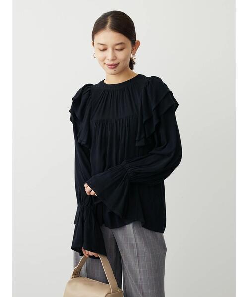 Petit fleur(プチフルール)の「・Petit Fleur ラッフルショルダーブラウス(シャツ/ブラウス・レディース・モカ/ブラック/グリーン・FREE)」の21枚目の写真