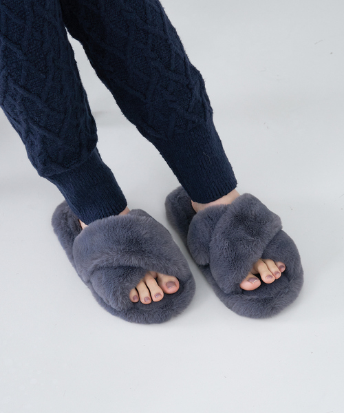 collex(コレックス)の「クロスエコファースリッパ(ルームシューズ/スリッパ・レディース・グレー/ベージュ・フリー)」の4枚目の写真