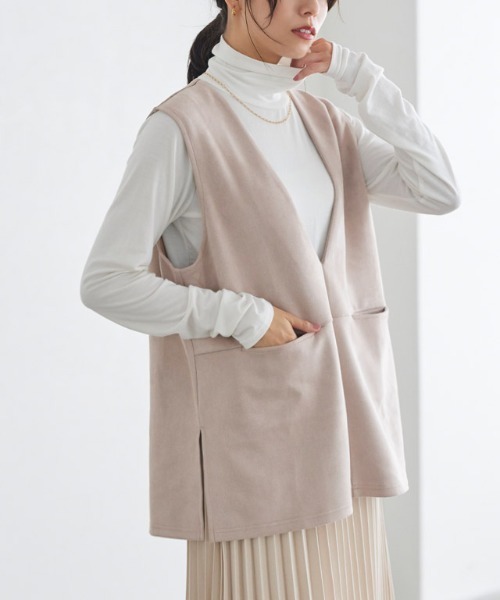 Pierrot(ピエロ)の「インナーセットフェイクスエードベスト(ベスト・レディース・ブラック/アイボリー・M/L)」の1枚目の写真