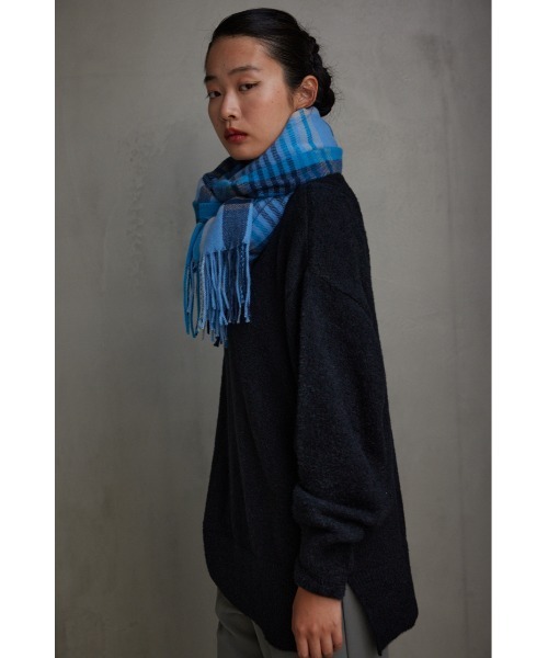 AZUL by moussy(アズールバイマウジー)の「カシミアタッチストール(ストール/ショール・レディース・ブルー系その他/ブラック/アイボリー・FREE)」の17枚目の写真