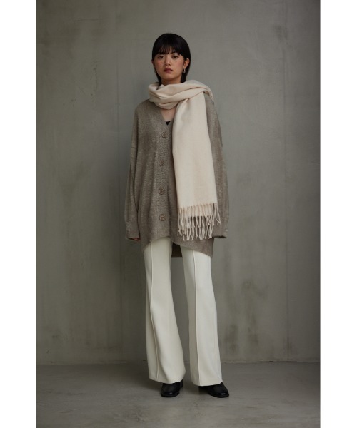 AZUL by moussy(アズールバイマウジー)の「カシミアタッチストール(ストール/ショール・レディース・ブルー系その他/ブラック/アイボリー・FREE)」の8枚目の写真