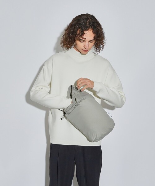 NANGA（ナンガ）の「◆NANGA × tk.TAKEO KIKUCHI 別注ダウンベスト（ダウンベスト・メンズ・ブラック/ライトグレー・02/03）」の8枚目の写真