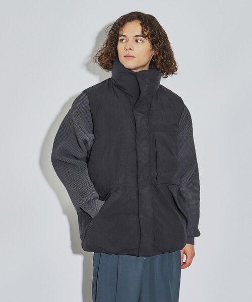 NANGA（ナンガ）の「◆NANGA × tk.TAKEO KIKUCHI 別注ダウンベスト（ダウンベスト・メンズ・ブラック/ライトグレー・02/03）」の17枚目の写真