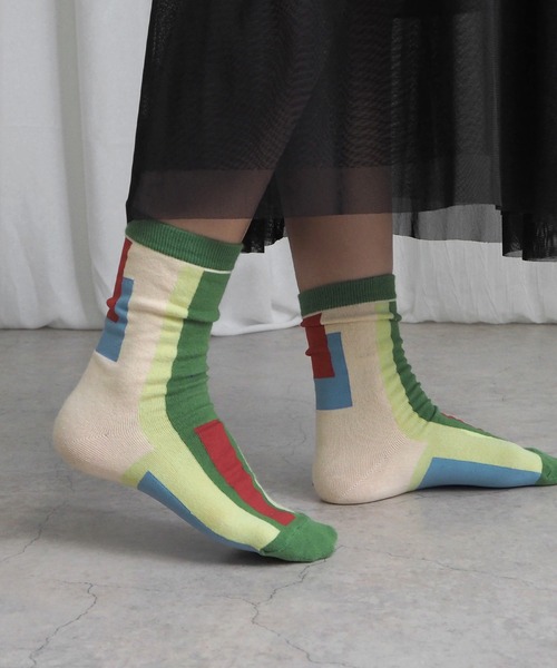 minia(ミニア)の「幾何学カラーソックス(ソックス/靴下・レディース・ブラック/グリーン/ベージュ・FREE)」の8枚目の写真