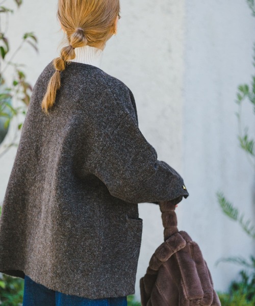 ITEMS URBANRESEARCH（アイテムズ アーバンリサーチ）の「ウールミックスノーカラーカーディガン（カーディガン/ボレロ・レディース・オフホワイト/ブラウン/ライトブルー・FREE）」の9枚目の写真