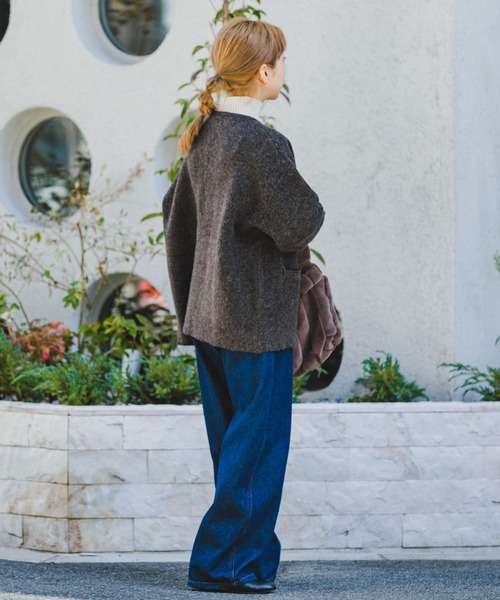 ITEMS URBANRESEARCH（アイテムズ アーバンリサーチ）の「ウールミックスノーカラーカーディガン（カーディガン/ボレロ・レディース・オフホワイト/ブラウン/ライトブルー・FREE）」の11枚目の写真