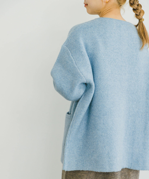 ITEMS URBANRESEARCH（アイテムズ アーバンリサーチ）の「ウールミックスノーカラーカーディガン（カーディガン/ボレロ・レディース・オフホワイト/ブラウン/ライトブルー・FREE）」の13枚目の写真