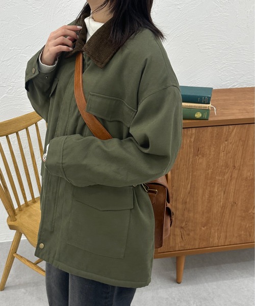 kutir(クティール)の「【M,L2サイズ展開】裏ボアポケットブルゾン(ブルゾン・レディース・カーキ/ネイビー/ブラウン・MEDIUM/LARGE)」の4枚目の写真