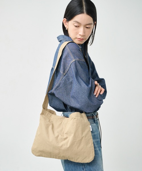 kha:ki（カーキ）の「「KHA:KI/カーキ」ミリタリーサコッシュ A-04（ショルダーバッグ・レディース・ブラック/ベージュ/カーキ/ホワイト・FREE）」の12枚目の写真