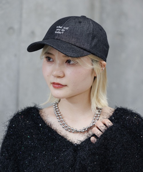 PAGEBOY（ページボーイ）の「アソートロゴキャップ（キャップ・レディース・ブラック/レッド・FREE）」の2枚目の写真