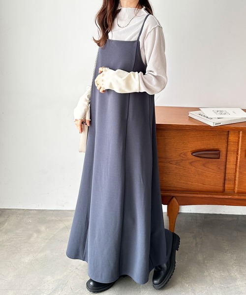 GeeRA(ジーラ)の「配色切替メロープリーツトップス(Tシャツ/カットソー・レディース・ブルー/ブラック/ライトグレー・SMALL/MEDIUM/LARGE/X-LARGE)」の10枚目の写真