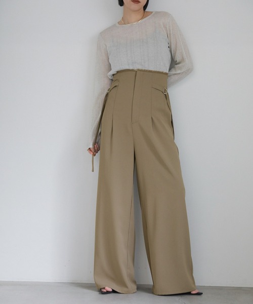 select MOCA(セレクトモカ)の「サイドベルトハイウエストワイドパンツ(スラックス・レディース・ブラック/グレイッシュベージュ・MEDIUM/LARGE)」の3枚目の写真