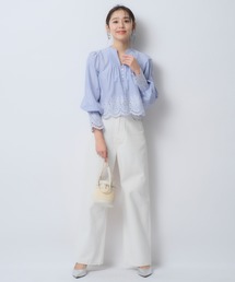 JUSGLITTY（ジャスグリッティー）の「カットワーククロップド