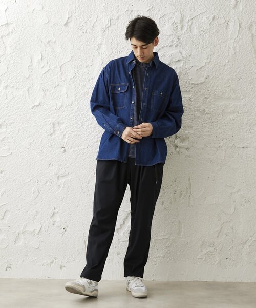 JOURNAL STANDARD relume（ジャーナルスタンダード　レリューム）の「AMERICAN デニムシャツ by COTTON USA（シャツ/ブラウス・メンズ・ブラック/ネイビー・MEDIUM/LARGE）」の4枚目の写真