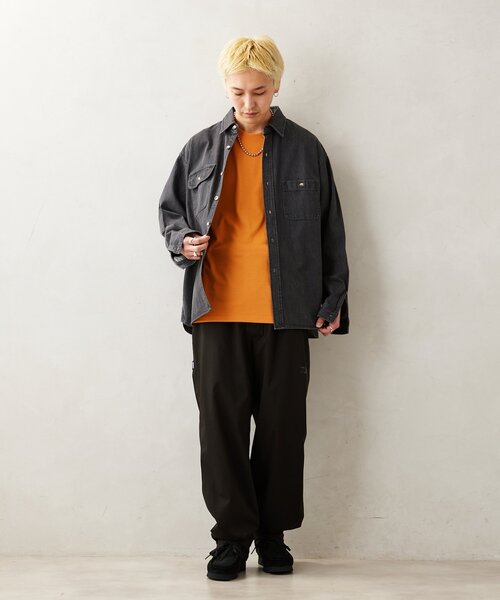 JOURNAL STANDARD relume（ジャーナルスタンダード　レリューム）の「AMERICAN デニムシャツ by COTTON USA（シャツ/ブラウス・メンズ・ブラック/ネイビー・MEDIUM/LARGE）」の5枚目の写真