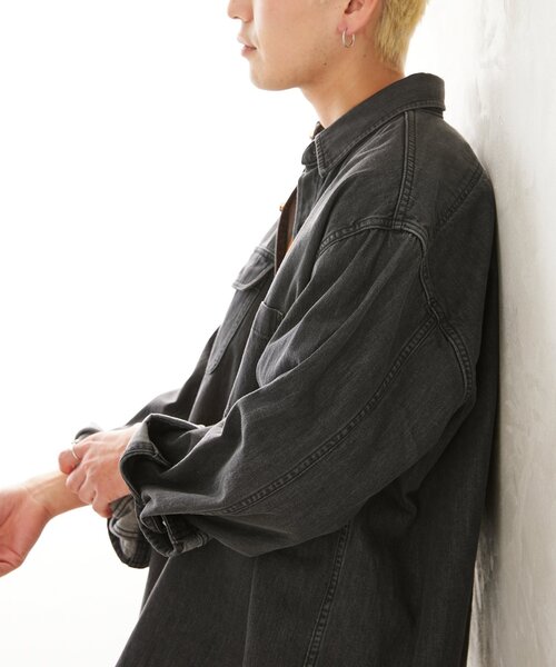 JOURNAL STANDARD relume（ジャーナルスタンダード　レリューム）の「AMERICAN デニムシャツ by COTTON USA（シャツ/ブラウス・メンズ・ブラック/ネイビー・MEDIUM/LARGE）」の17枚目の写真