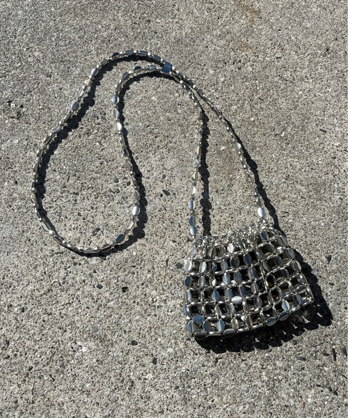 WHO'S WHO gallery（フーズフーギャラリー）の「メタルビーズミニミニBAG（ショルダーバッグ・レディース・シルバー・FREE）」の5枚目の写真