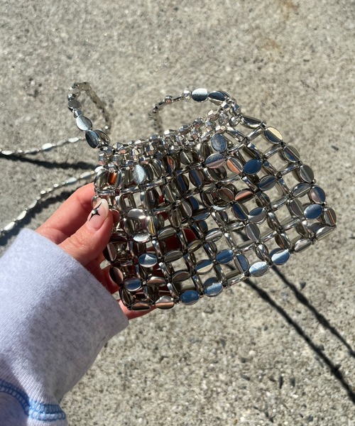 WHO'S WHO gallery（フーズフーギャラリー）の「メタルビーズミニミニBAG（ショルダーバッグ・レディース・シルバー・FREE）」の6枚目の写真