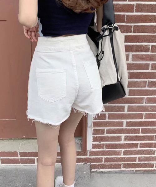Miniministore(ミニミニストア)の「ダメージ加工デニムショートパンツ 韓国風(デニムパンツ・レディース・ブラック/サックスブルー/ホワイト・L/M/XL)」の17枚目の写真