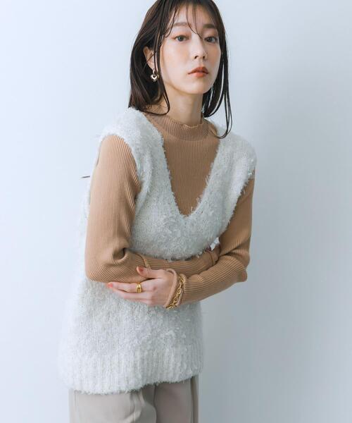 HEYUMM（ヘユム）の「チュールテープニットベスト（ベスト・レディース・ブラック/アイボリー/グレー・ONE）」の6枚目の写真