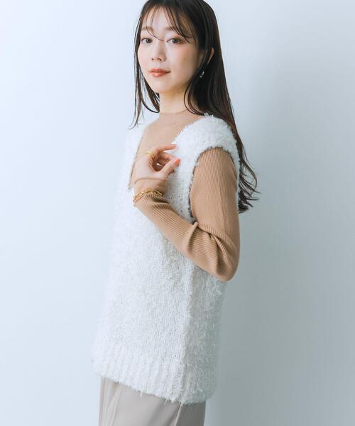 HEYUMM（ヘユム）の「チュールテープニットベスト（ベスト・レディース・ブラック/アイボリー/グレー・ONE）」の7枚目の写真