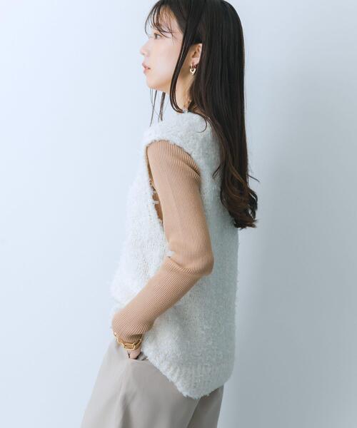 HEYUMM（ヘユム）の「チュールテープニットベスト（ベスト・レディース・ブラック/アイボリー/グレー・ONE）」の8枚目の写真