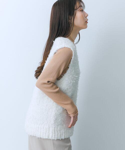 HEYUMM（ヘユム）の「チュールテープニットベスト（ベスト・レディース・ブラック/アイボリー/グレー・ONE）」の9枚目の写真