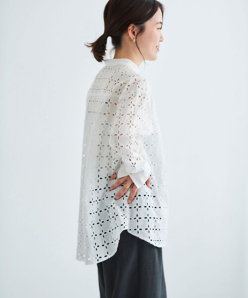 le.coeur blanc(ルクールブラン)の「カットワークレースシャツ(シャツ/ブラウス・レディース・ブラック/オフホワイト・38)」の15枚目の写真