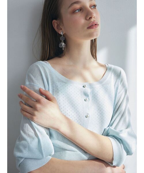 MERCURYDUO（マーキュリーデュオ）の「ラメシアー5分袖カーディガン（カーディガン/ボレロ・レディース・オフホワイト/ベビーピンク/ブルー・FREE）」の3枚目の写真