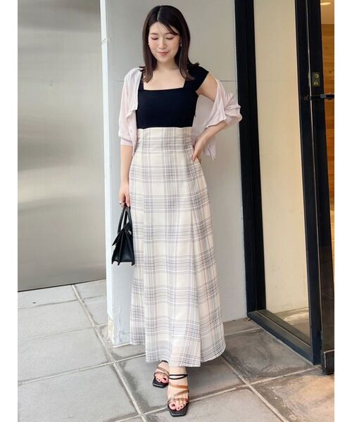 MERCURYDUO（マーキュリーデュオ）の「ラメシアー5分袖カーディガン（カーディガン/ボレロ・レディース・オフホワイト/ベビーピンク/ブルー・FREE）」の11枚目の写真