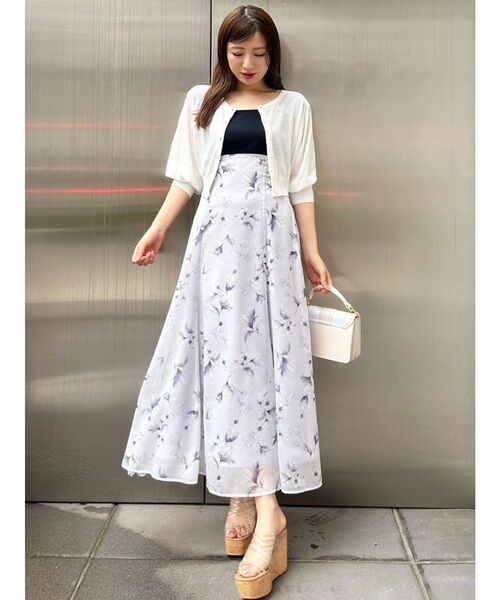 MERCURYDUO（マーキュリーデュオ）の「ラメシアー5分袖カーディガン（カーディガン/ボレロ・レディース・オフホワイト/ベビーピンク/ブルー・FREE）」の14枚目の写真