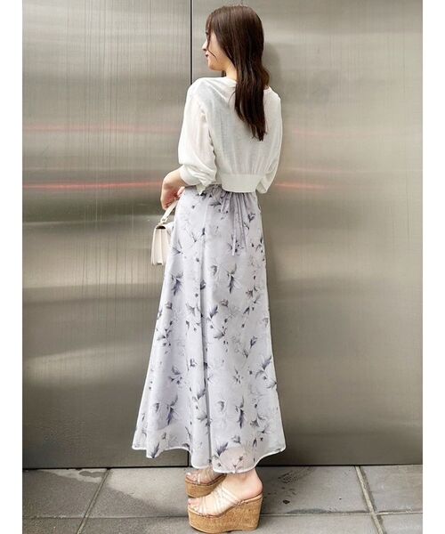 MERCURYDUO（マーキュリーデュオ）の「ラメシアー5分袖カーディガン（カーディガン/ボレロ・レディース・オフホワイト/ベビーピンク/ブルー・FREE）」の15枚目の写真