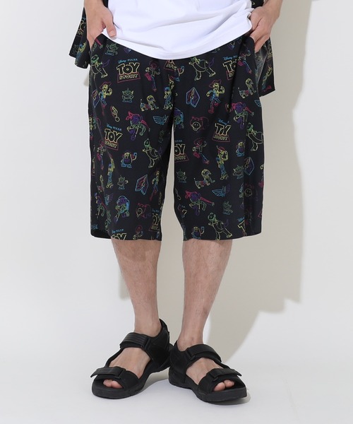 Disney(ディズニー)の「親子お揃い ディズニー トイストーリー ネオン ハーフパンツ 9273A(トップス別売)(その他パンツ・レディース・ブラック・XL/S/M/L)」の1枚目の写真