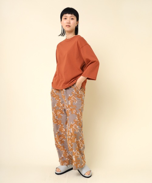 RNA-N(アールエヌエーエヌ)の「M2226 OE天竺五分袖カットソー(Tシャツ/カットソー・レディース・オレンジ/オフホワイト/ブラック/ライトブルー・MEDIUM)」の12枚目の写真