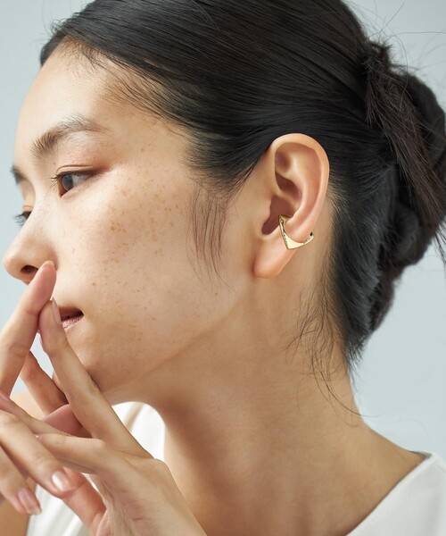 【タイムセール】Jouete イヤーカフス トライアングル パール イヤーカフス トライアングル パール（045365-045366） ｜ women
