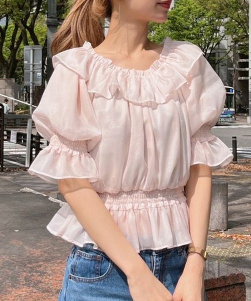 F i.n.t（フィント）の「シアーオフショルフリルプルオーバーブラウス/F&A/fint（シャツ/ブラウス・レディース・ライトピンク/アイボリー/ブルーグレー・FREE）」の3枚目の写真