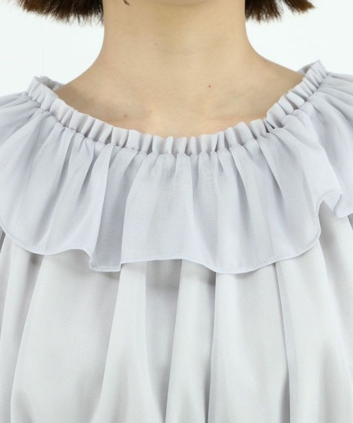 F i.n.t（フィント）の「シアーオフショルフリルプルオーバーブラウス/F&A/fint（シャツ/ブラウス・レディース・ライトピンク/アイボリー/ブルーグレー・FREE）」の7枚目の写真