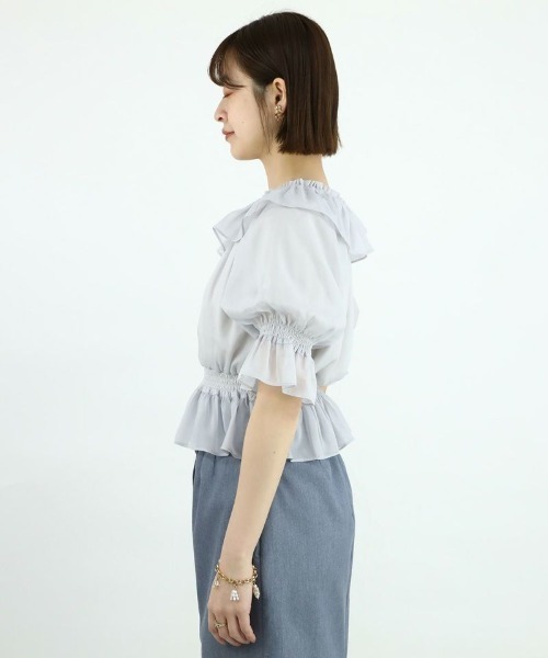 F i.n.t（フィント）の「シアーオフショルフリルプルオーバーブラウス/F&A/fint（シャツ/ブラウス・レディース・ライトピンク/アイボリー/ブルーグレー・FREE）」の11枚目の写真