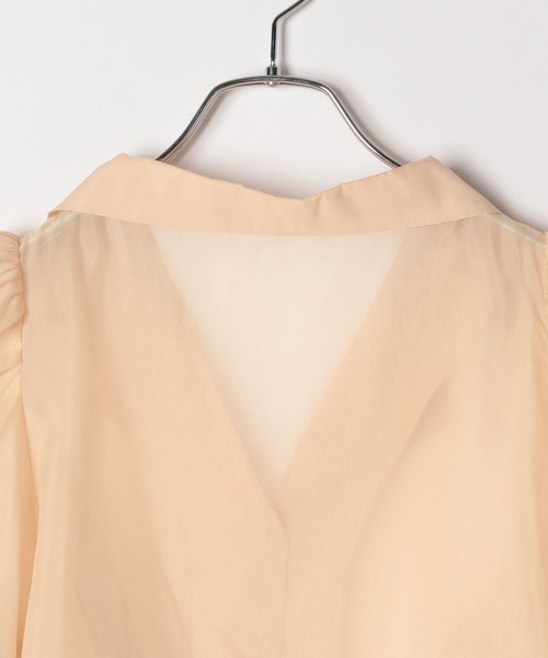 Heather(ヘザー)の「オープンカラーシアーシャツ(半袖) 121890(シャツ/ブラウス・レディース・ホワイト/イエロー/レッド・FREE)」の4枚目の写真