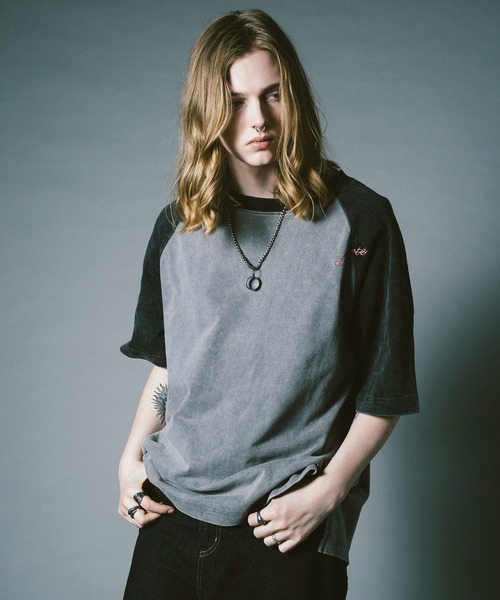 Forte(フォルテ)(フォルテ)の「West Side Modern Embroidery Raglan T-shirt/ウエストサイドモダンエンブロイダリーラグランTシャツ(Tシャツ/カットソー・メンズ・ブラック/ブラウン・LARGE/MEDIUM)」の7枚目の写真
