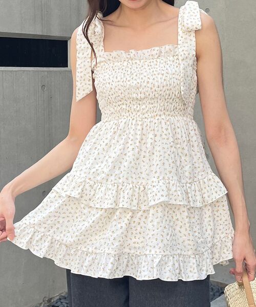 MAJESTIC LEGON（マジェスティックレゴン）の「ショルダーリボンティアードビスチェ（キャミソール・レディース・グレー/ブラック系その他/ホワイト系その他/イエロー系その他・MEDIUM）」の19枚目の写真