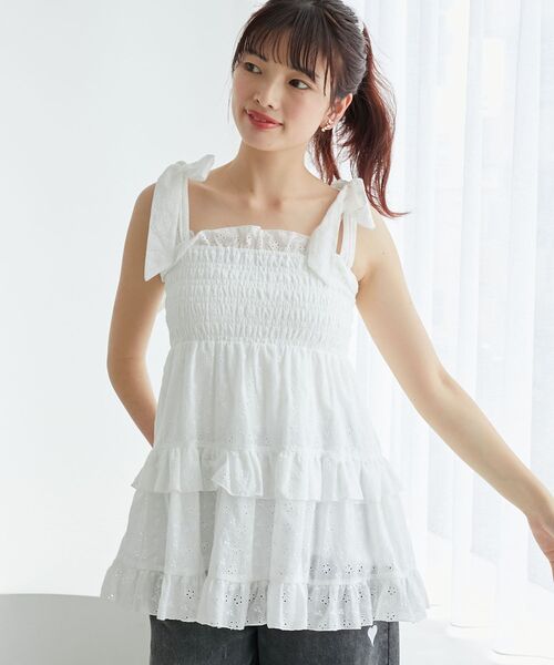 MAJESTIC LEGON（マジェスティックレゴン）の「ショルダーリボンティアードビスチェ（キャミソール・レディース・グレー/ブラック系その他/ホワイト系その他/イエロー系その他・MEDIUM）」の14枚目の写真