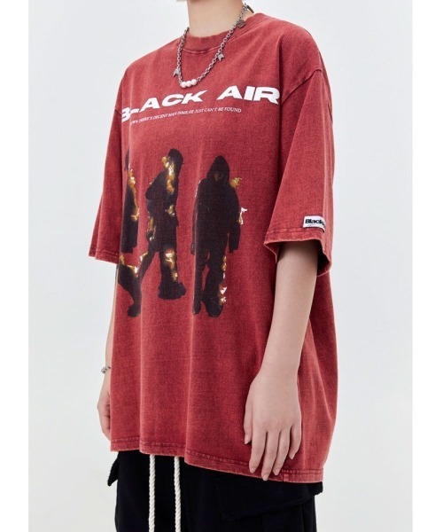 mushwear（マッシュウェア）の「Over Size Washed Distressed T-Shirt（Tシャツ/カットソー・メンズ・レッド/ブラック・MEDIUM/XX-LARGE/X-LARGE/LARGE）」の7枚目の写真