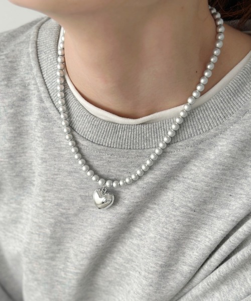 sowang(ソワン)の「シルバーメタルハートネックレス-silver metal heart necklace-(ネックレス・レディース・シルバー・FREE)」の8枚目の写真