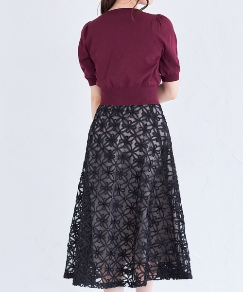 tocco closet(トッコ クローゼット)の「リボンテープ刺繍フラワーフレアスカート(スカート・レディース・ブラック/オフホワイト・M)」の9枚目の写真