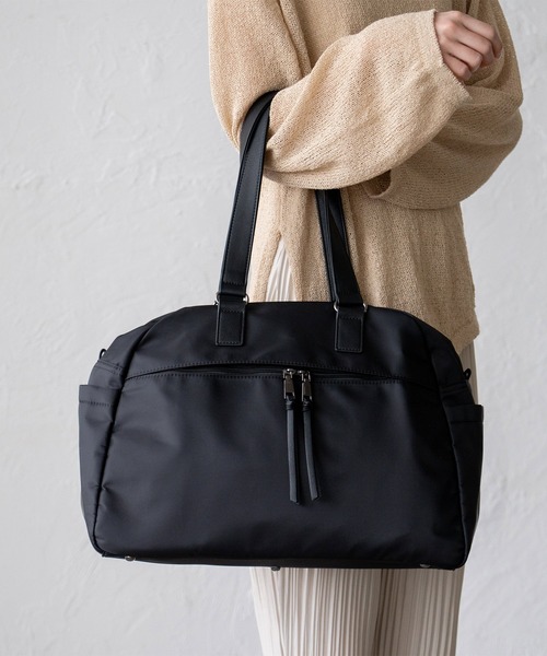 美品！ブラックナイロンボストンバッグ セール】14ポケットナイロンボストンバッグ（ボストンバッグ